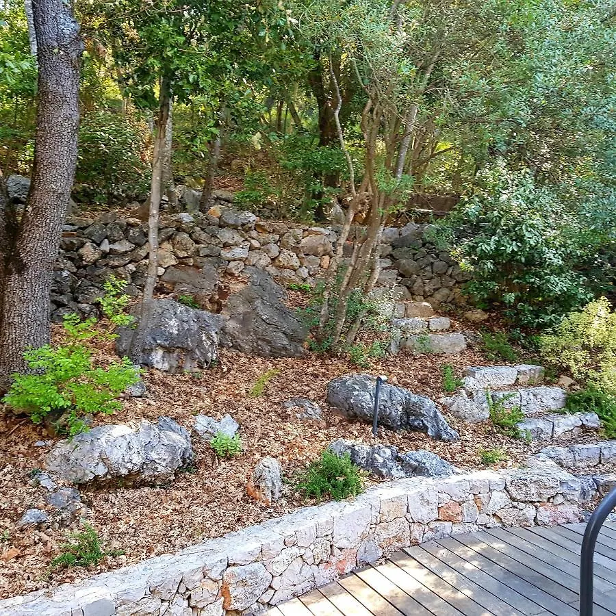 Eze Villa